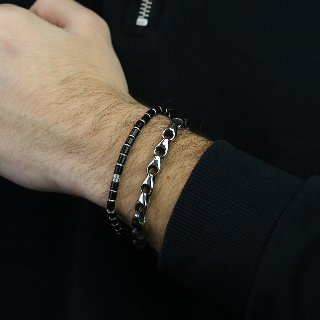 Armband met natuursteen en stalen ringen