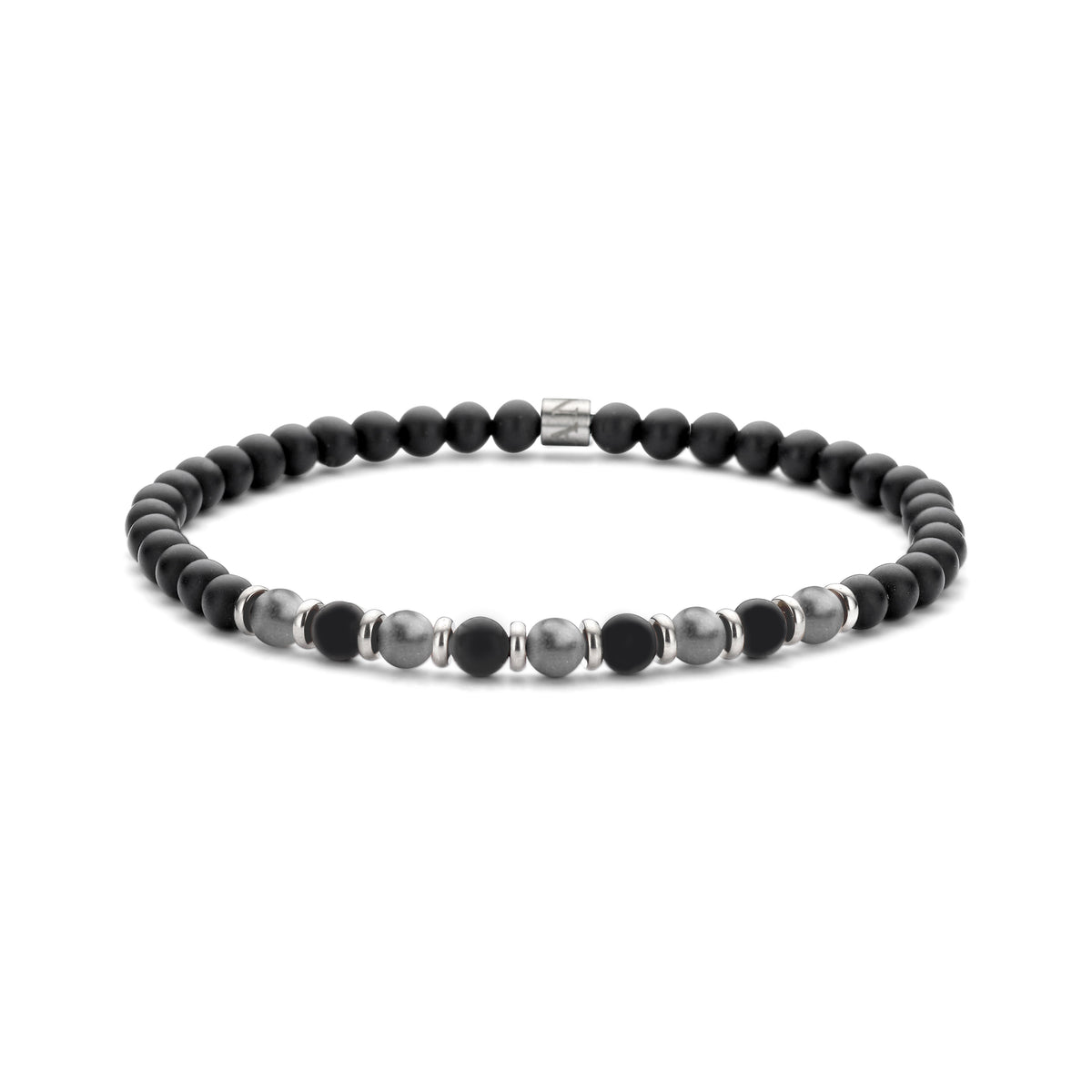 Halfzwarte en natuurlijke kralenarmband