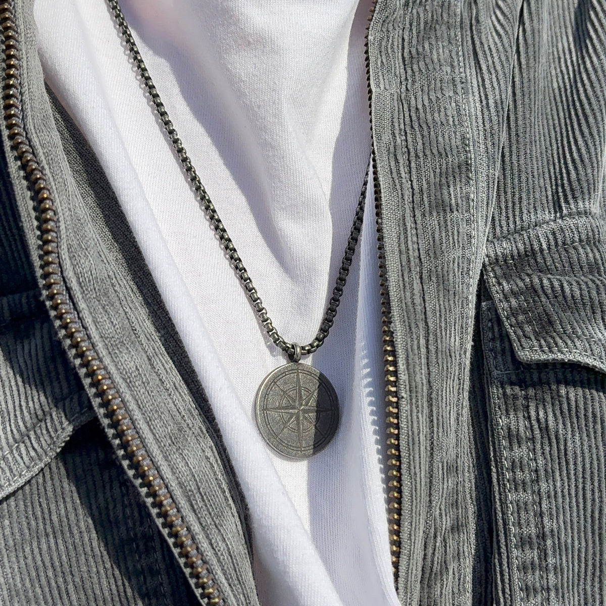 Windroos hanger ketting