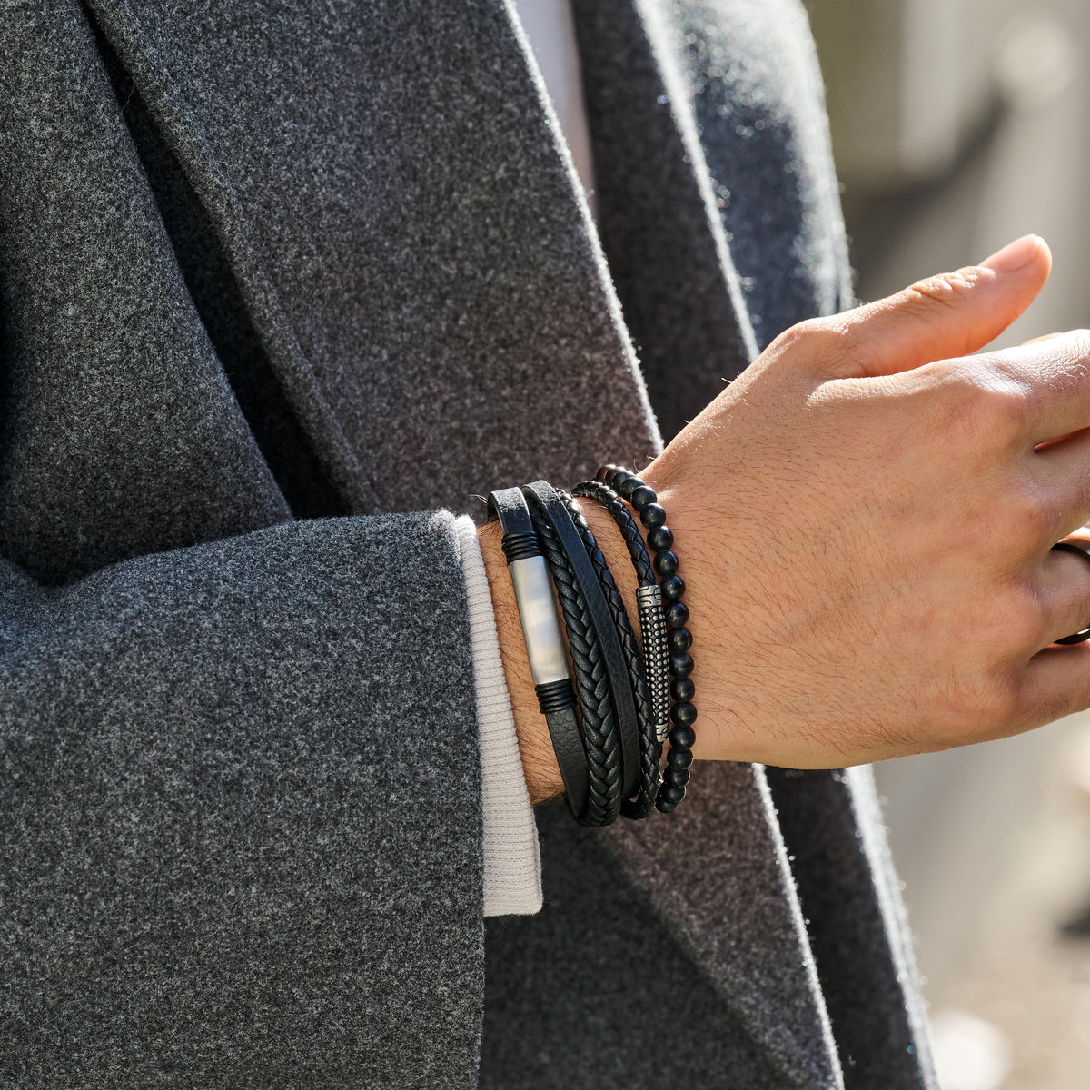 SET - Zwarte armbanden